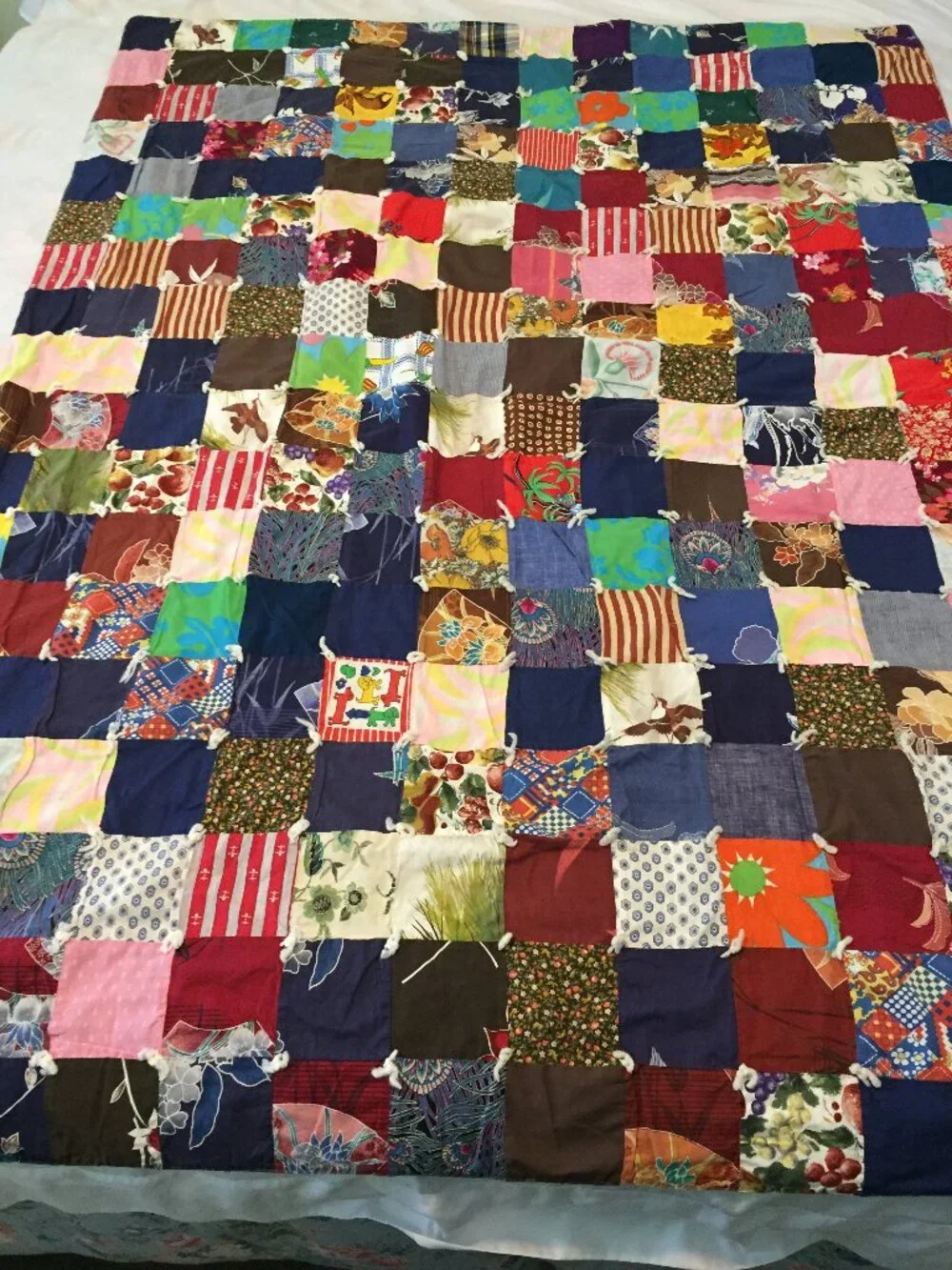 Vintage Scrap Patchwork Hand Tied Lap Quilt Throw Blanket 47